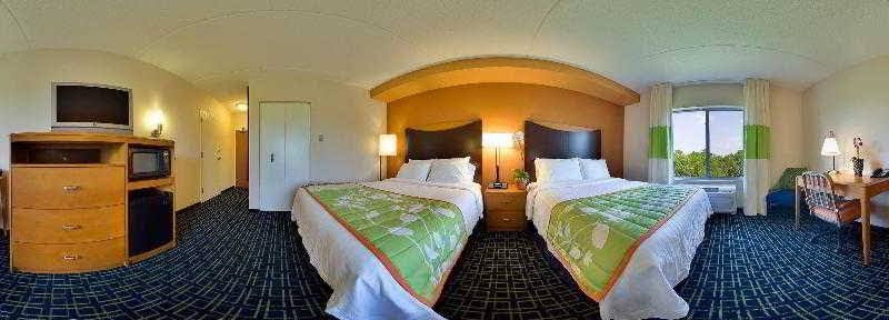 Fairfield by Marriott Inn & Suites Washington, DC/New York Avenue