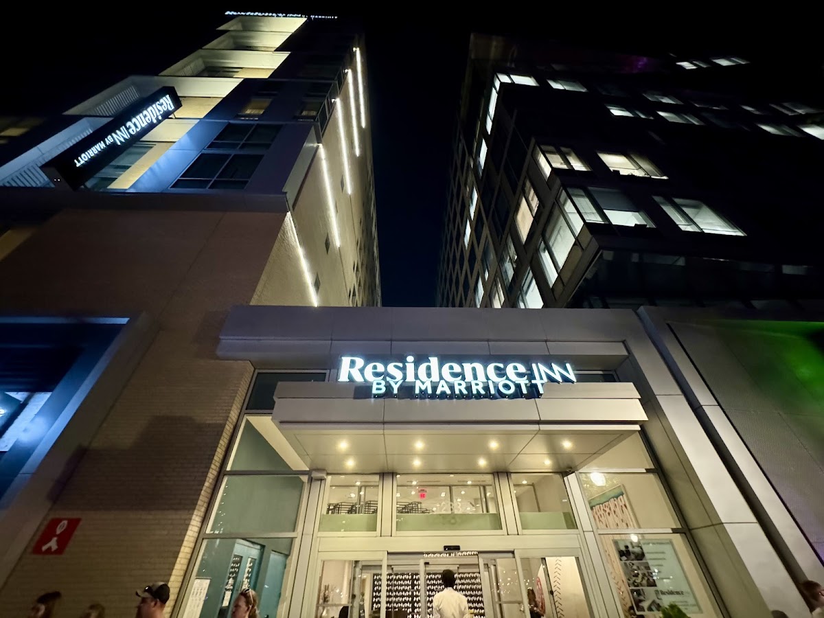 Fairfield by Marriott Inn & Suites Washington, DC/New York Avenue