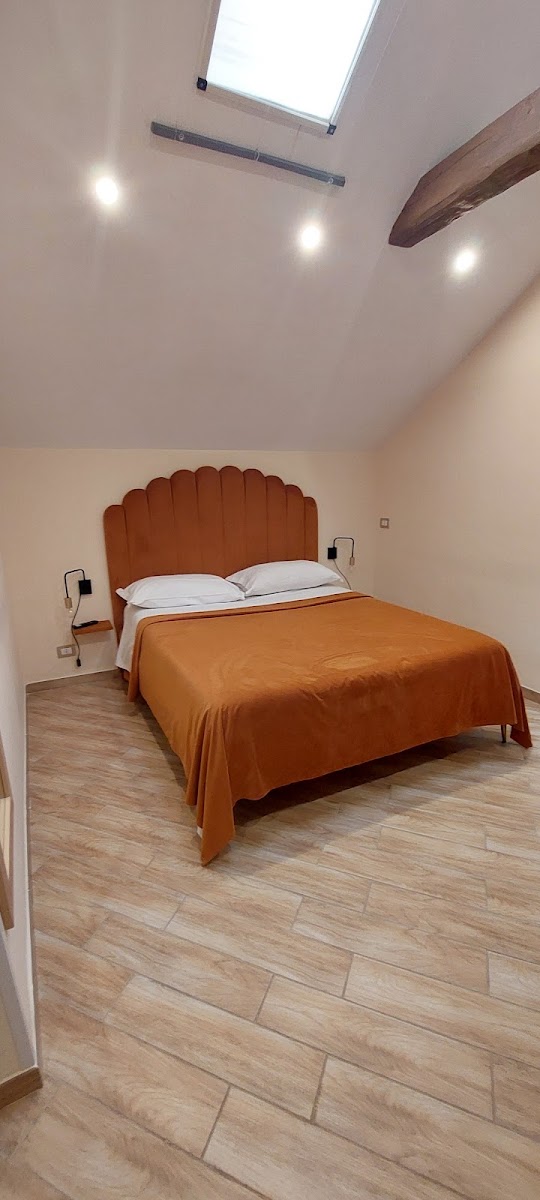ATTIC ROOM