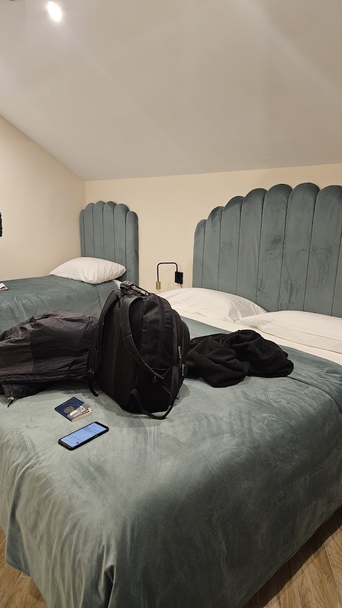 ATTIC ROOM