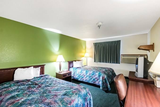 Motel 6 Morehead, KY