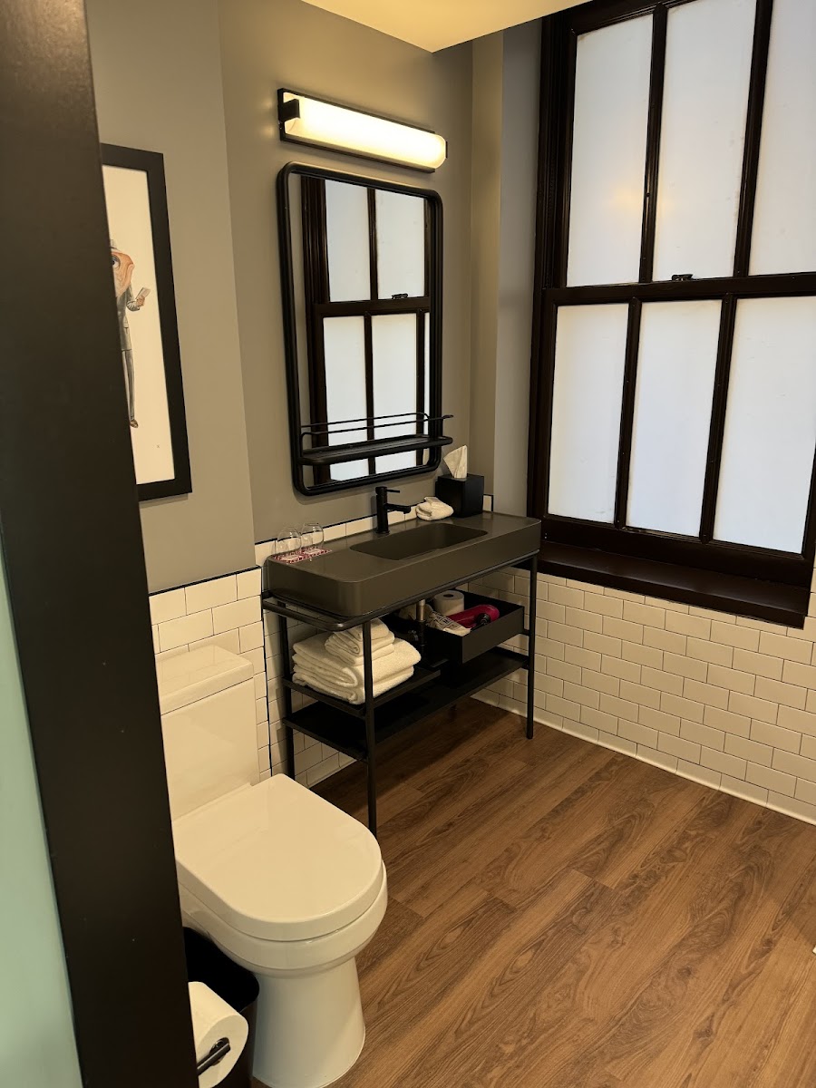 Moxy Phoenix Downtown
