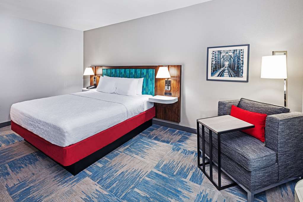 Hampton Inn & Suites Houston Heights I-10
