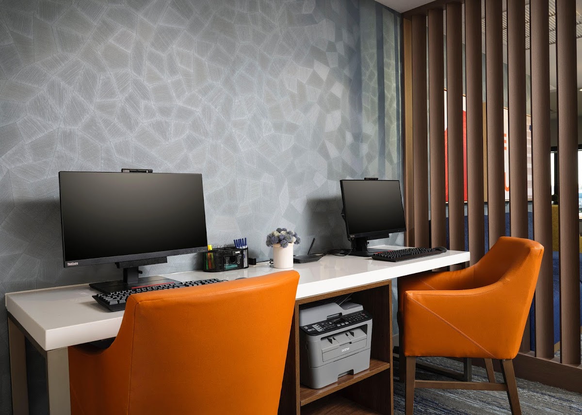 Holiday Inn Express & Suites Peru - Lasalle Area by IHG