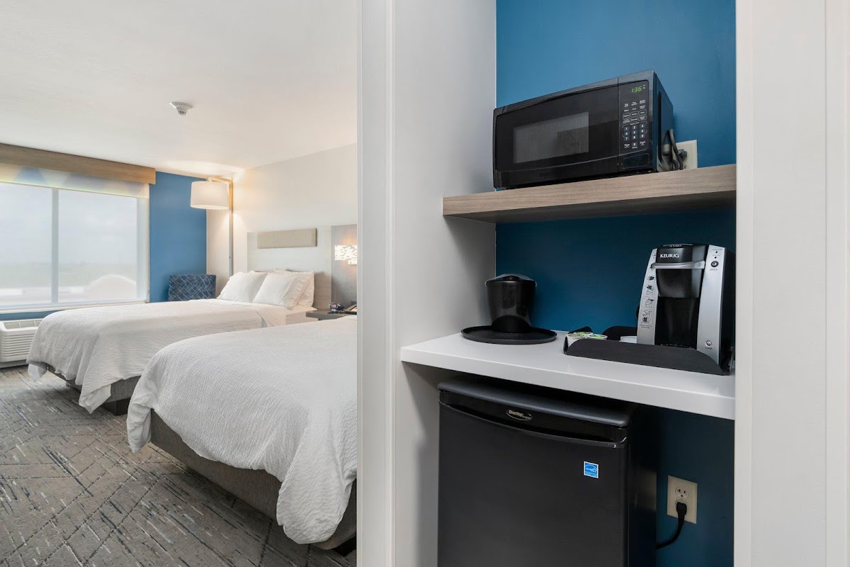 Holiday Inn Express & Suites Peru - Lasalle Area by IHG