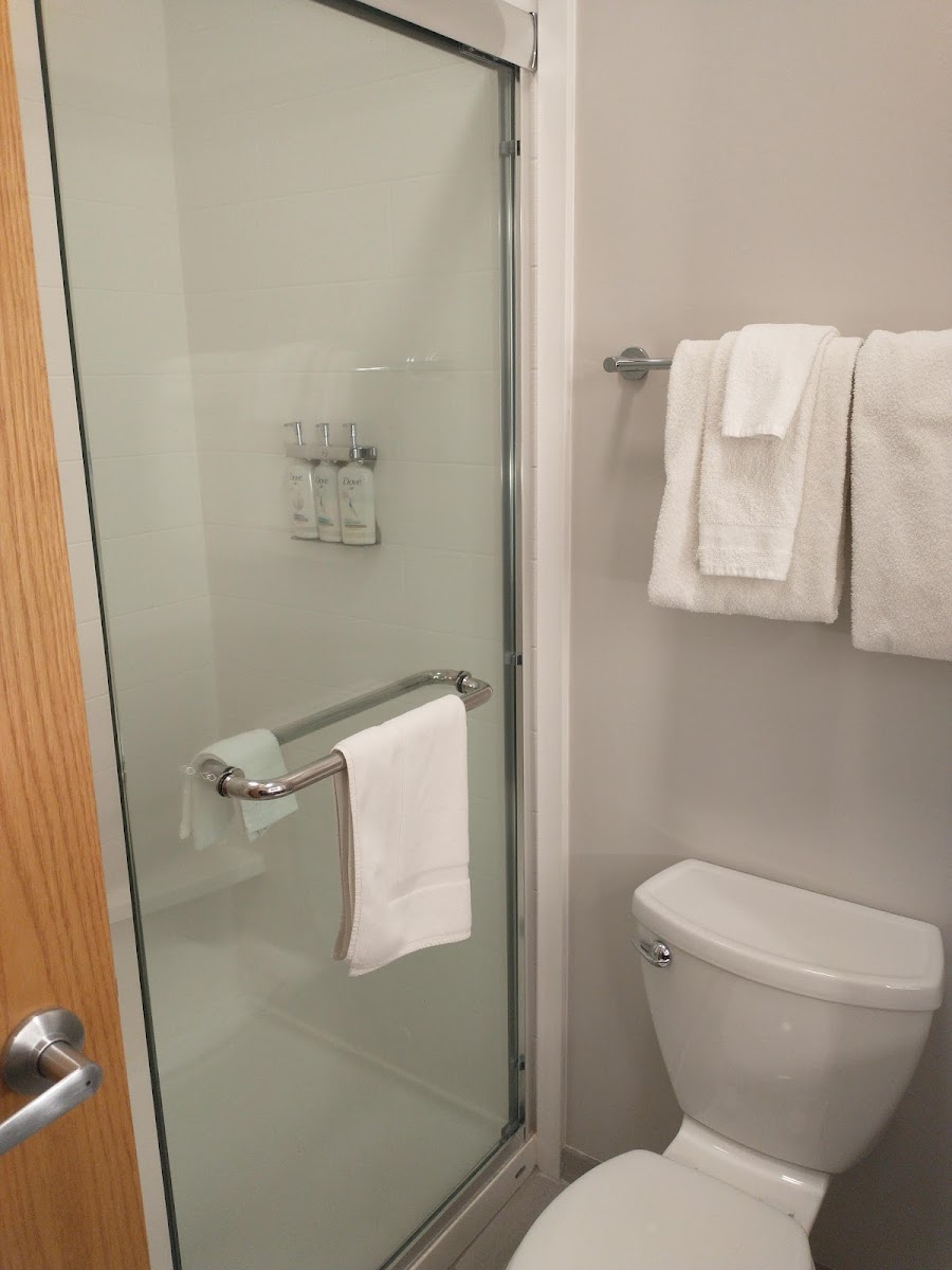 Holiday Inn Express & Suites Peru - Lasalle Area by IHG