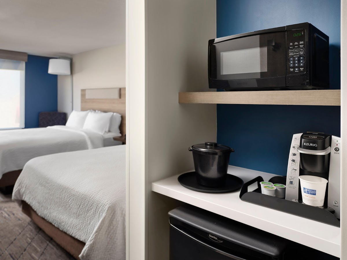Holiday Inn Express & Suites Peru - Lasalle Area by IHG