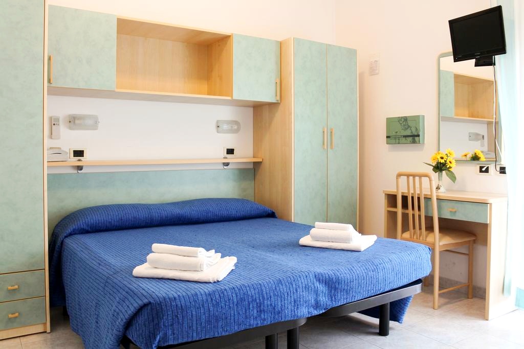 Hotel Azzurro Beach Igea Marina