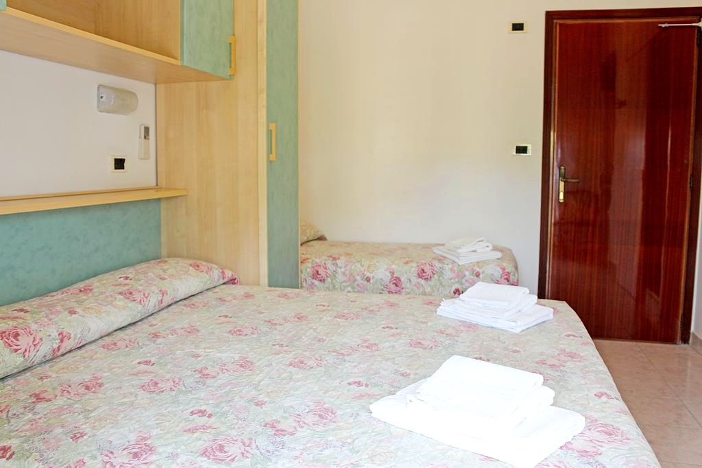 Hotel Azzurro Beach Igea Marina