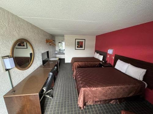 Bonifay Inn