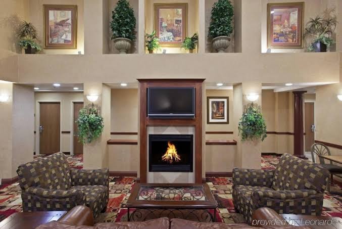 Holiday Inn Express & Suites Bowling Green, an IHG Hotel