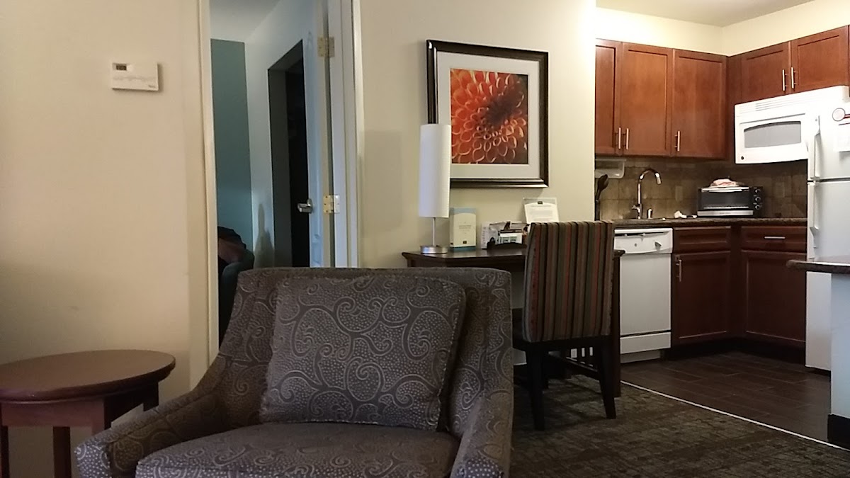 Holiday Inn Express & Suites Bowling Green, an IHG Hotel