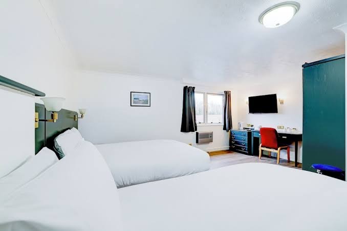 The Rivenhall Hotel