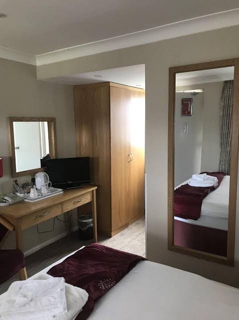 The Rivenhall Hotel