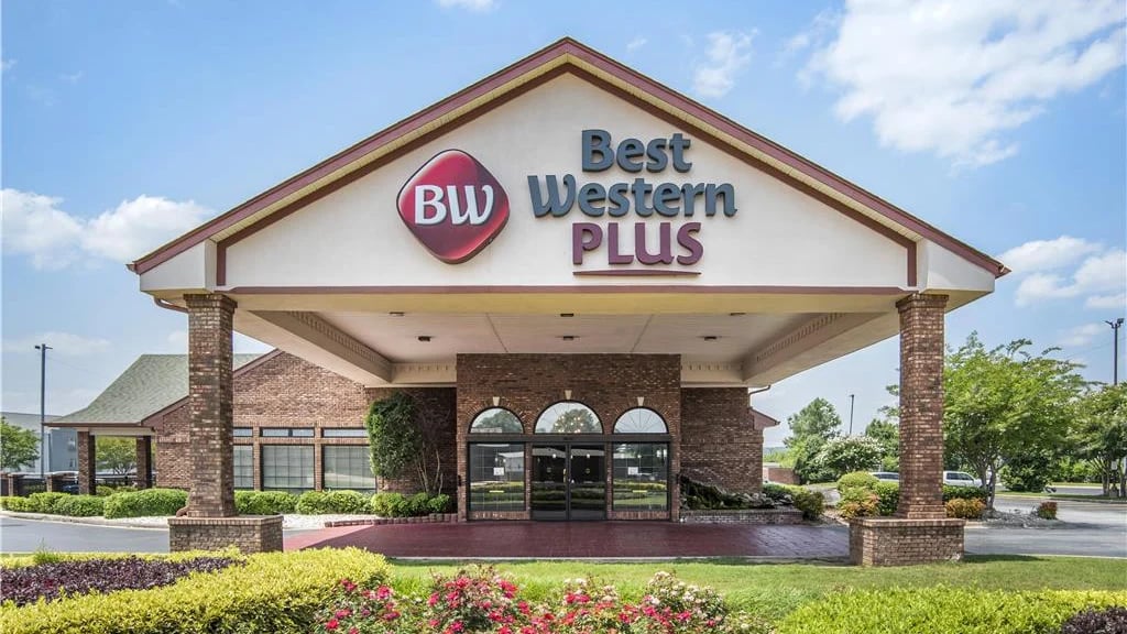 Best Western Plus Bessemer Hotel & Suites