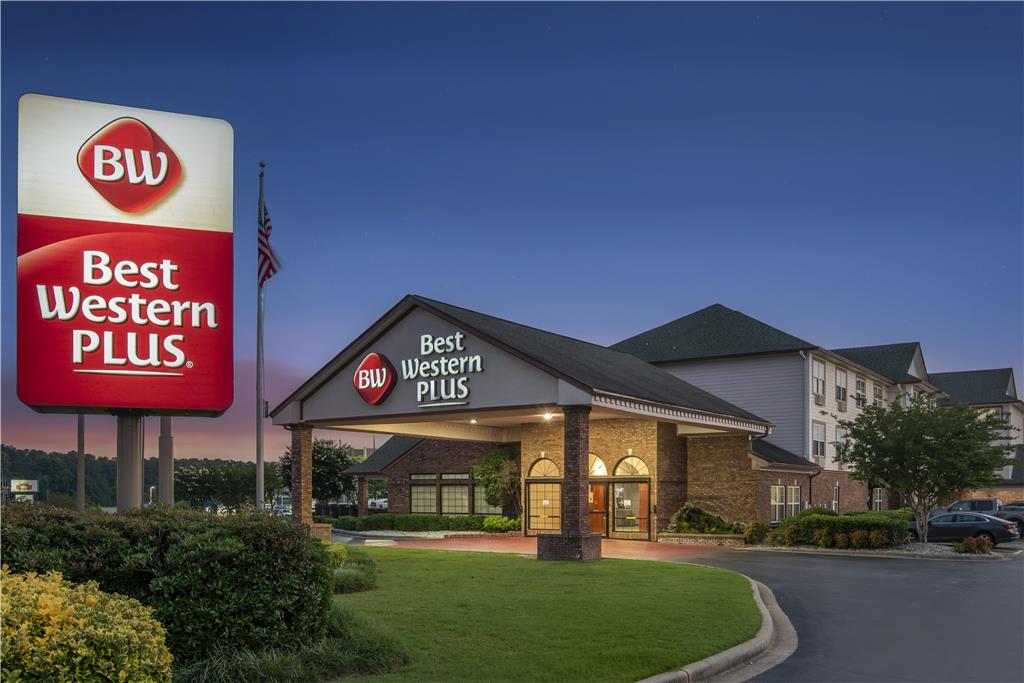 Best Western Plus Bessemer Hotel & Suites