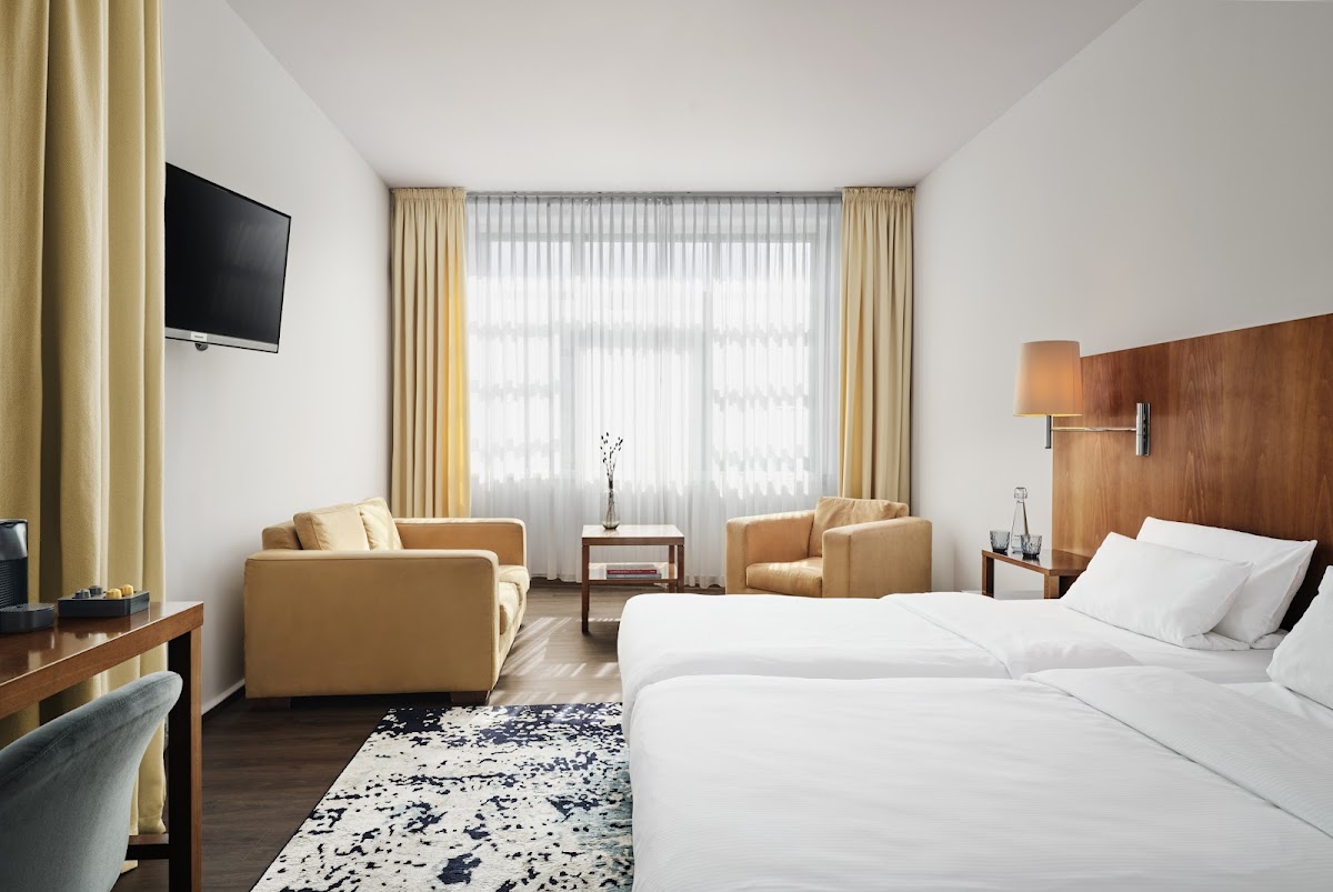 AMERON Berlin ABION Spreebogen Waterside