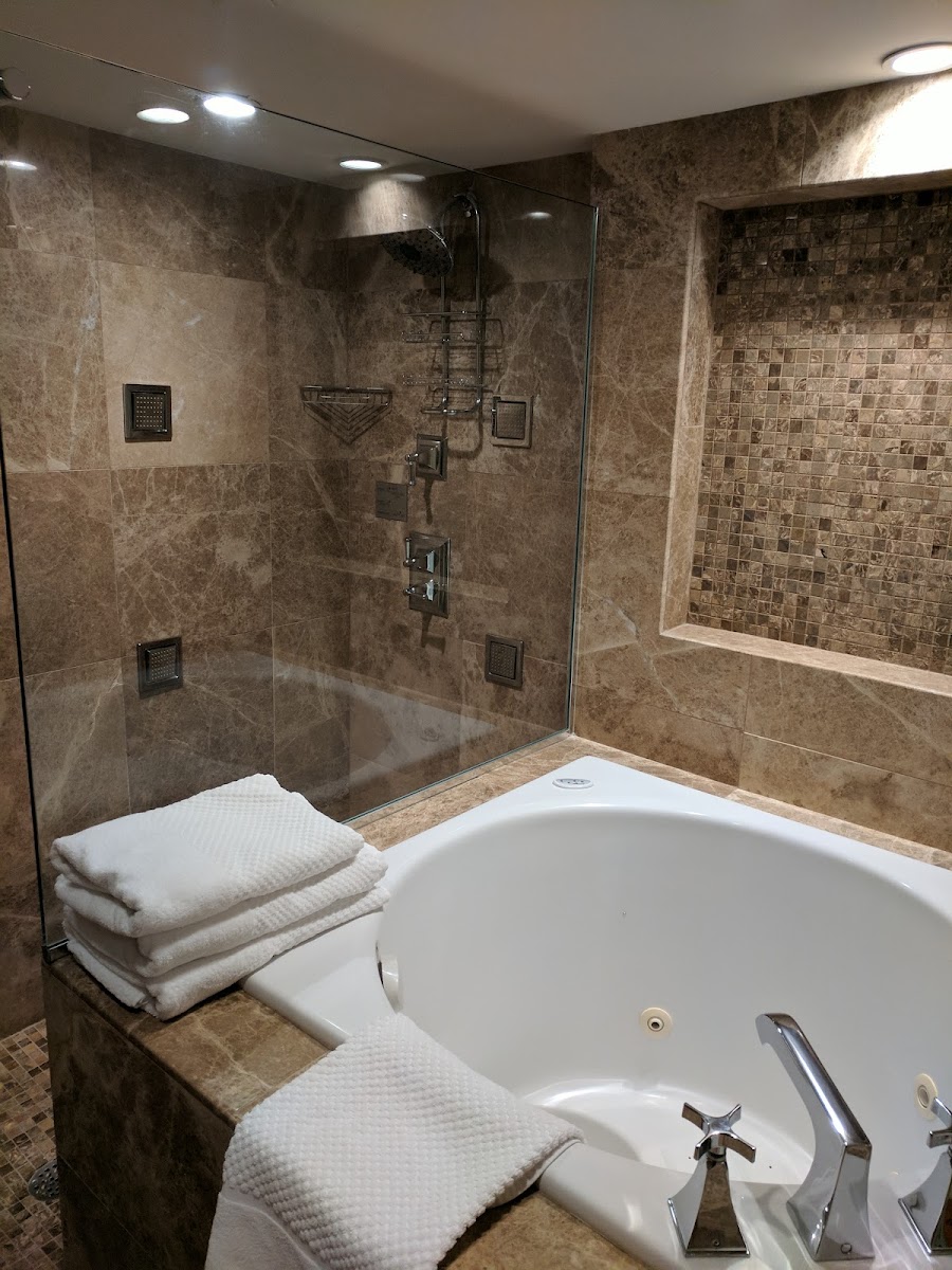 Hilton Raleigh North Hills