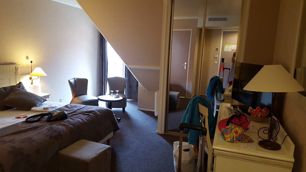 Le Trophée Shop Spa Hotel Deauville