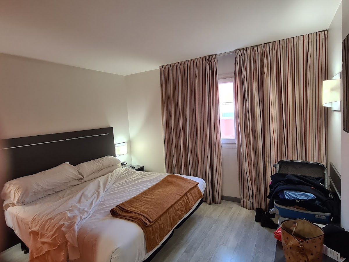 Hotel H2 Avila