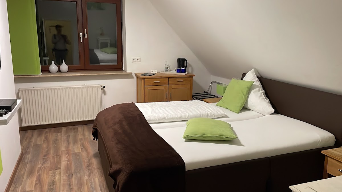 Manusfaktur Waldcafé Und Hotel