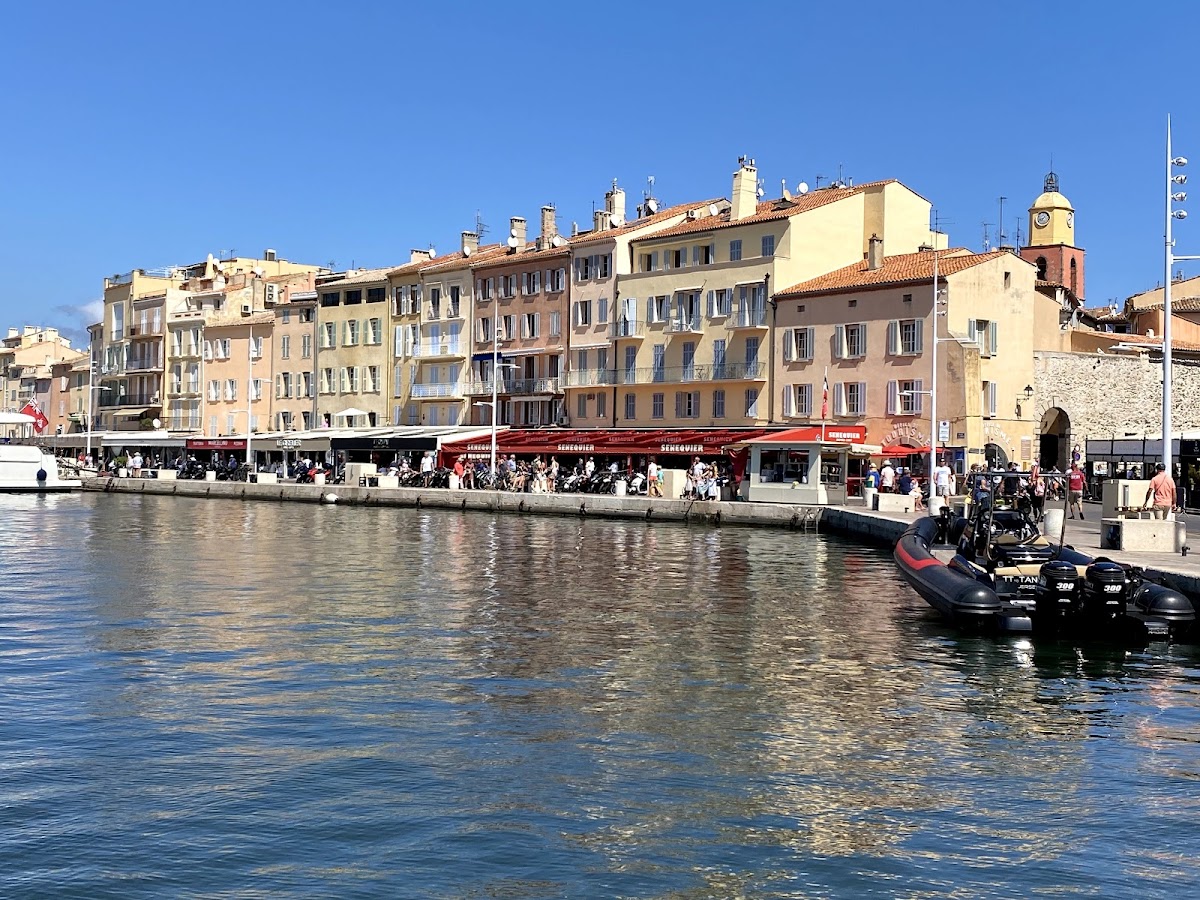 Quai Mistral
