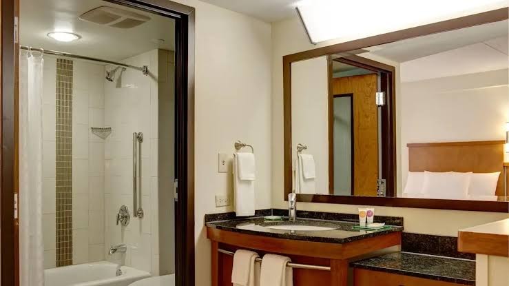 Hyatt Place Riverside/Downtown