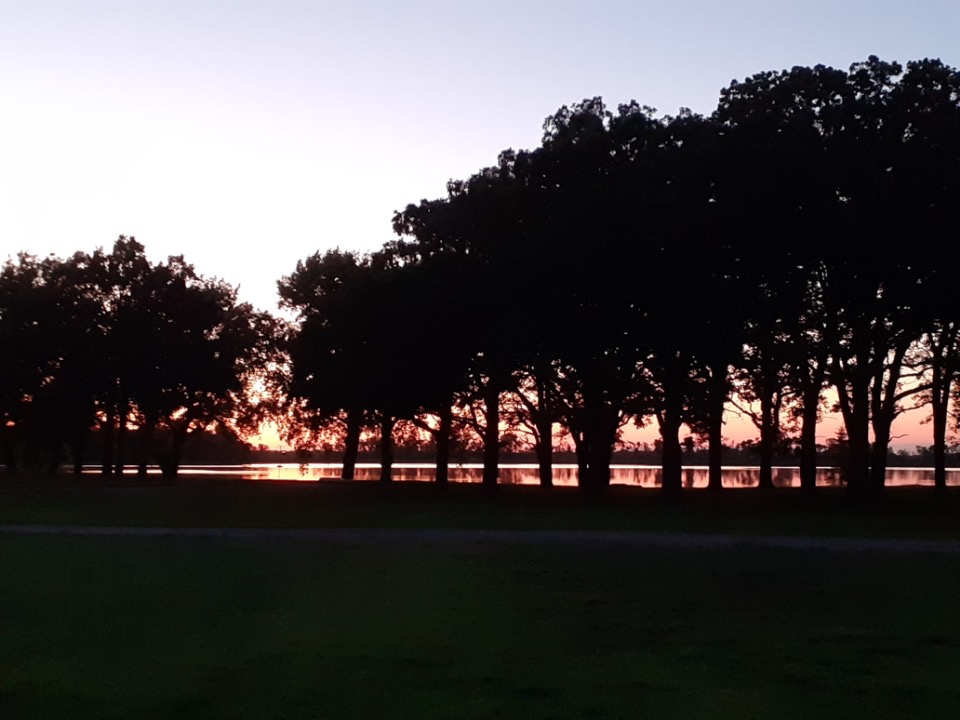 Shirley's Park & Country Retreat - Seasonal Campground & Kayak Rental
