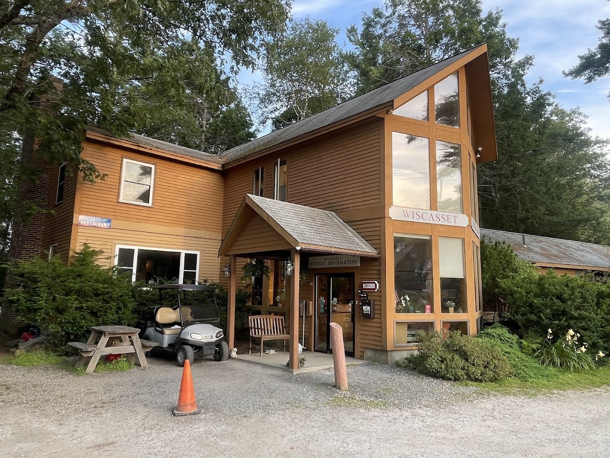 Wiscasset Woods Lodge