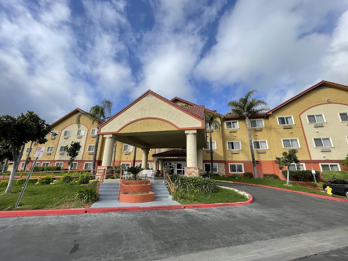 Comfort Suites Near Six Flags Magic Mountain