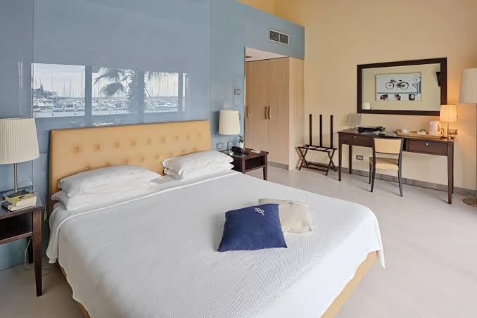 Hotel Riviera dei Fiori