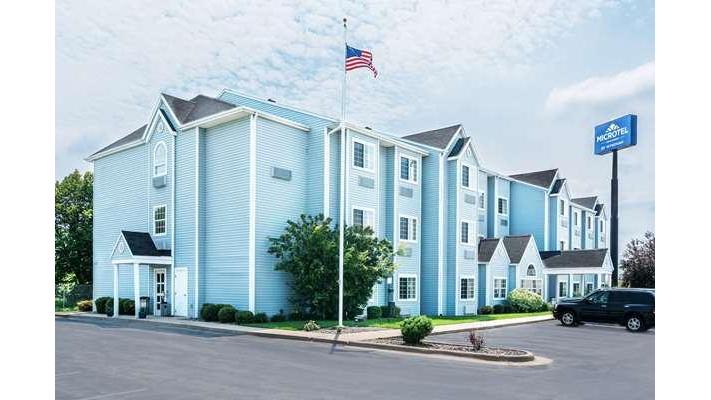 Microtel Inn & Suites by Wyndham Tomah