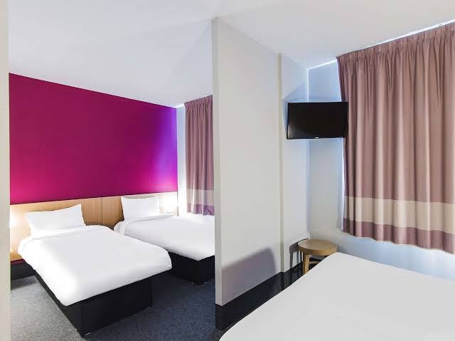 B&B HOTEL Toulouse Basso Cambo