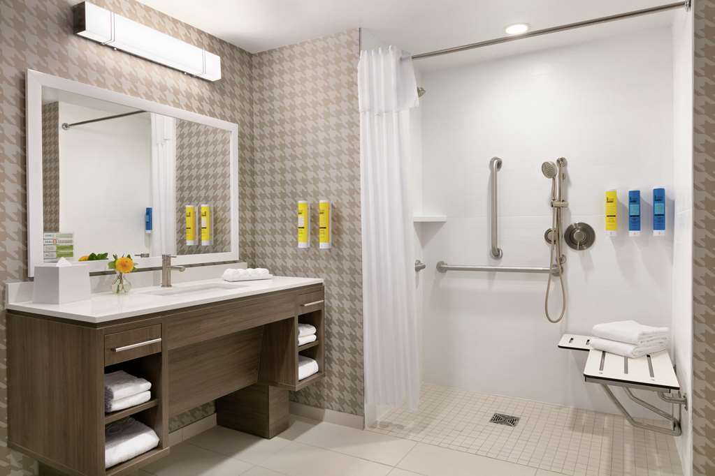 Home2 Suites by Hilton Easton