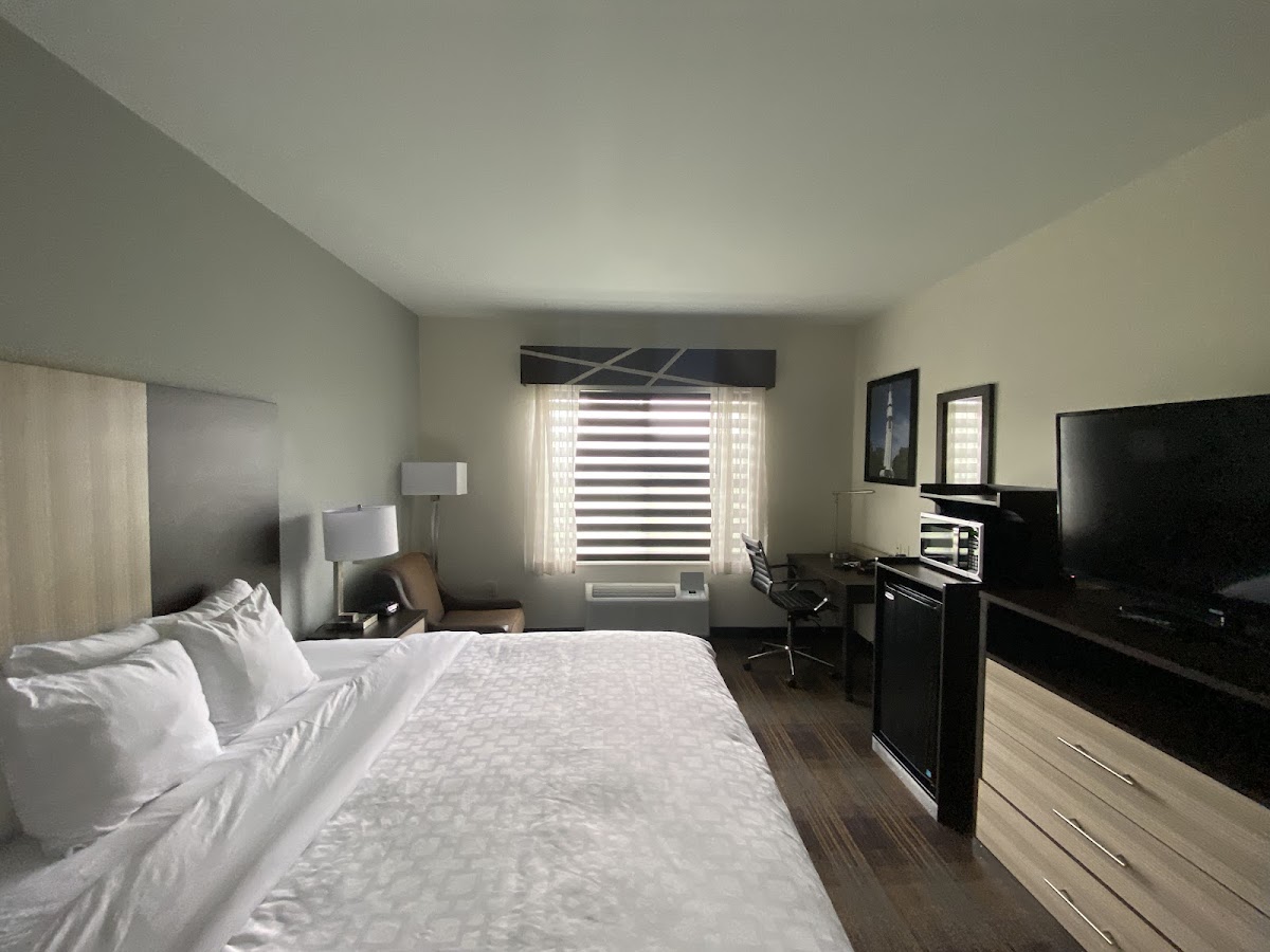 Clarion Pointe Madison-Huntsville