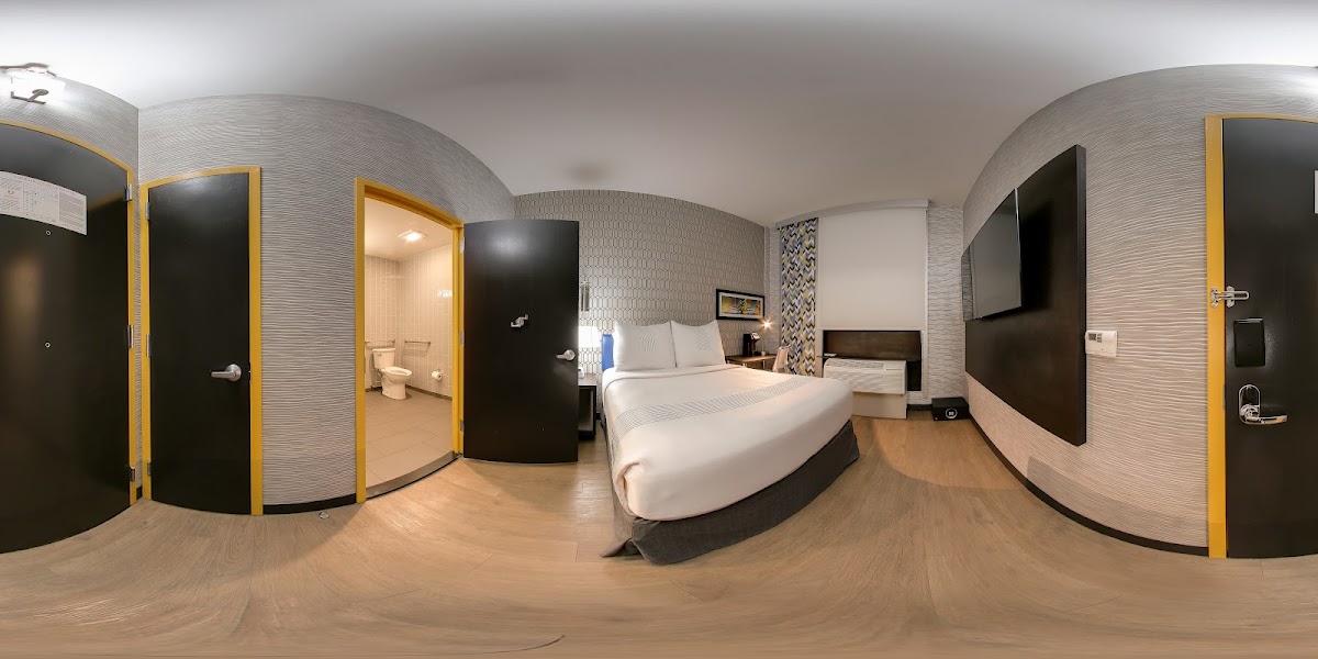 GLō Best Western Brooklyn Nyc