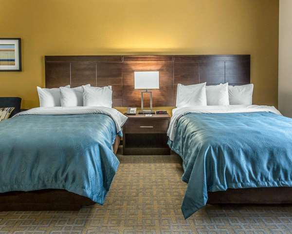 MainStay Suites Midland