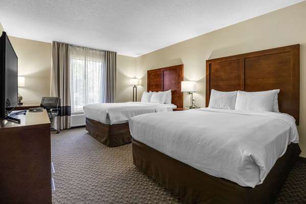 Comfort Inn & Suites Logan Near University