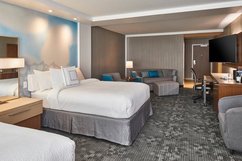 Courtyard by Marriott Baltimore Downtown/McHenry Row