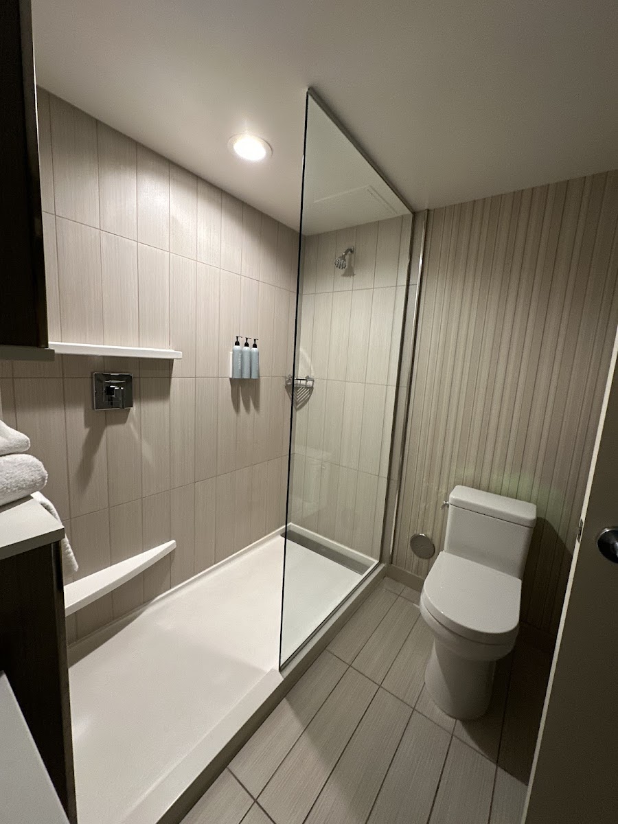 Courtyard by Marriott Baltimore Downtown/McHenry Row