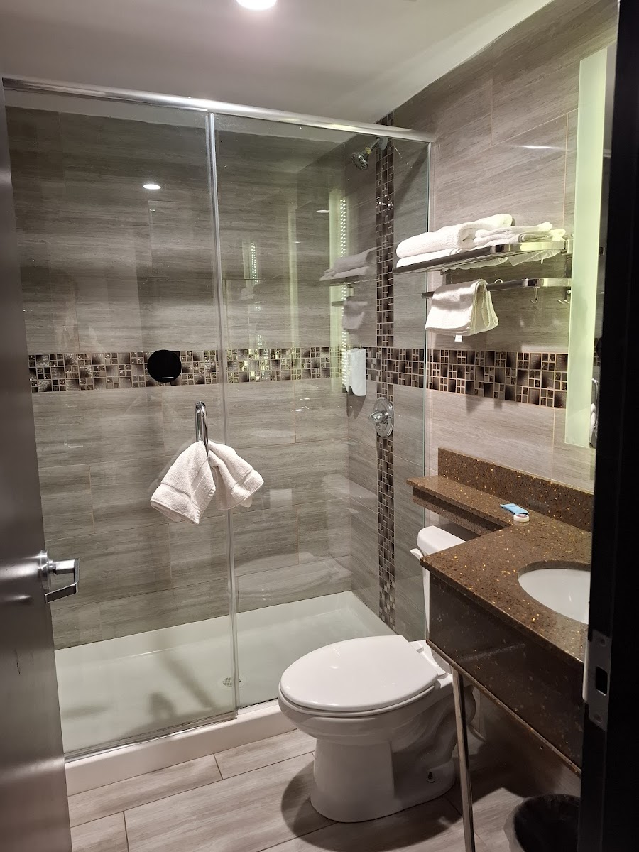 Hotel 369 Brooklyn