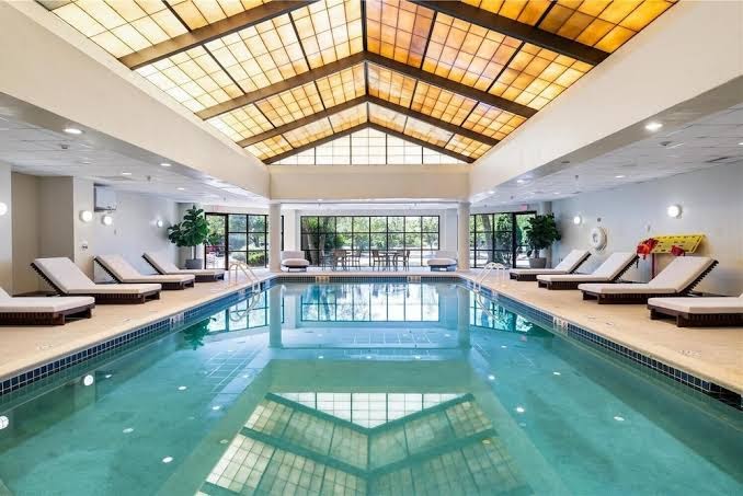 DoubleTree by Hilton Fairfield Hotel & Suites
