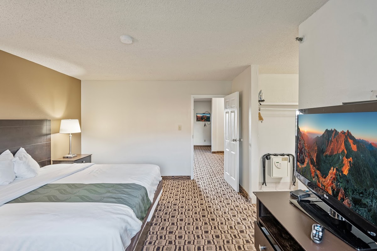 Coratel Plus Suites Wichita West Airport