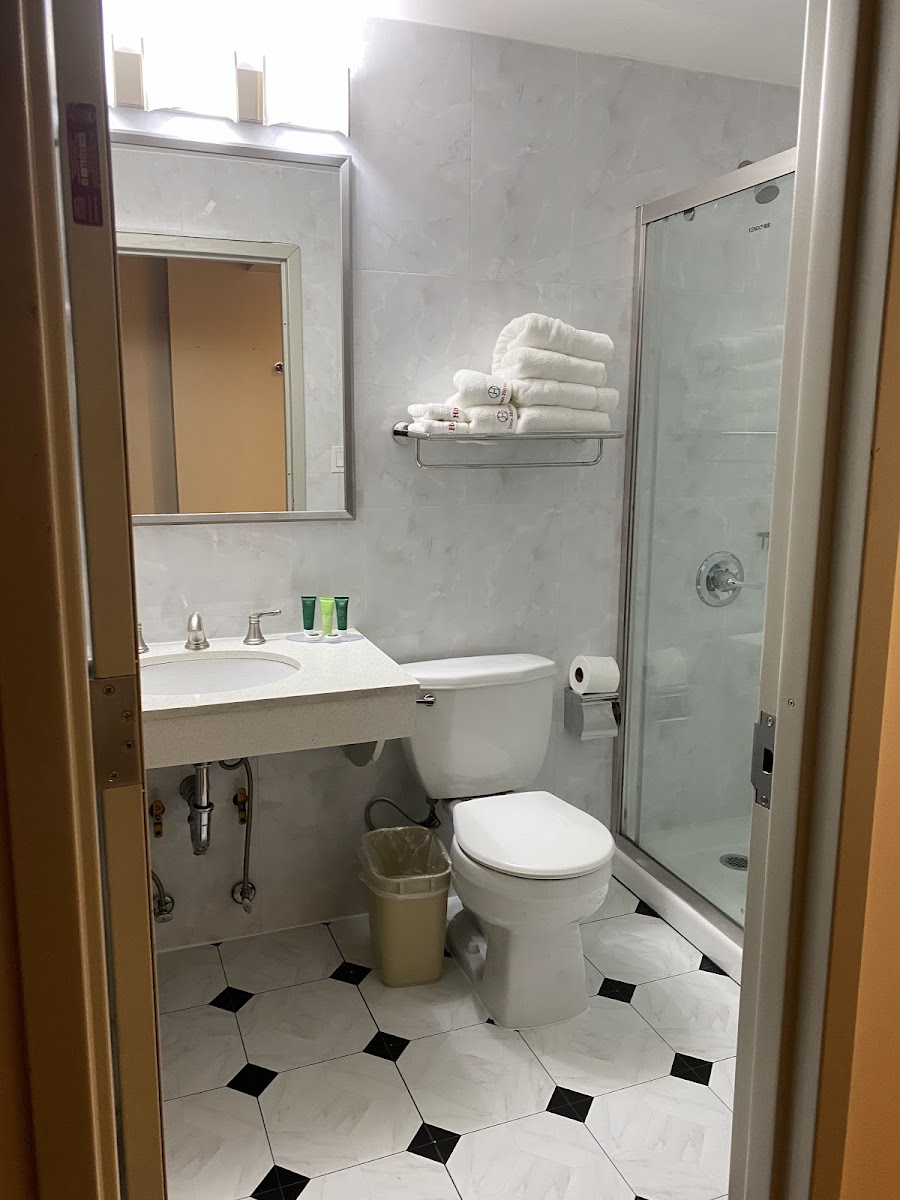 John Hotel