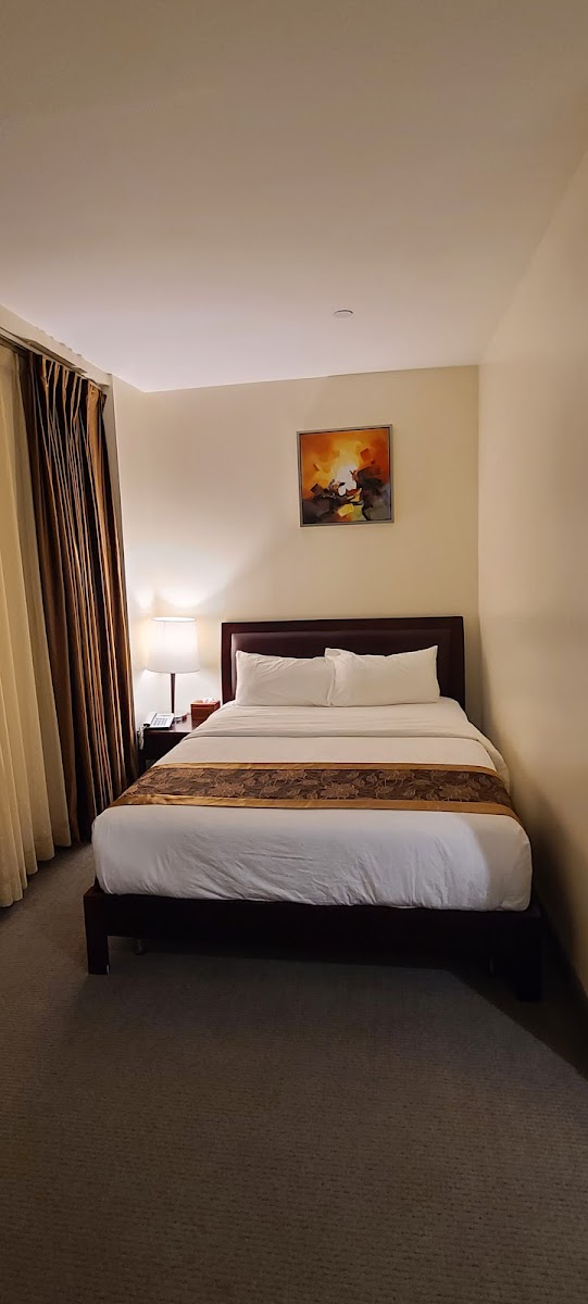 John Hotel
