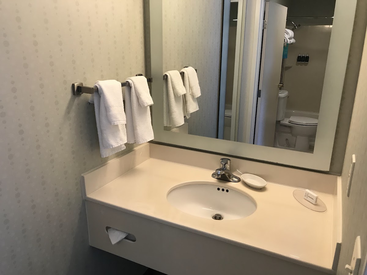 Sonesta Select Seattle Renton Suites