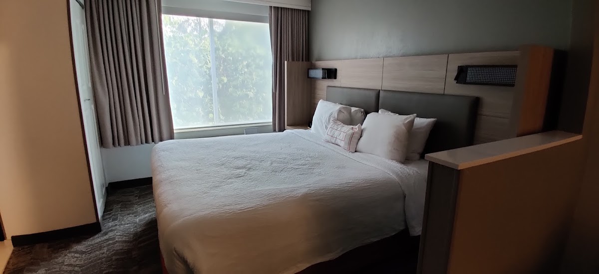 Sonesta Select Seattle Renton Suites