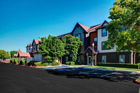 TownePlace Suites by Marriott Fresno