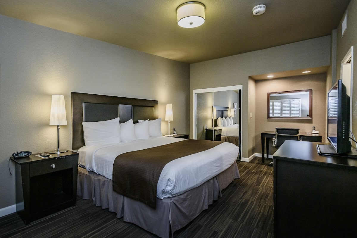 Lions Gate Hotel