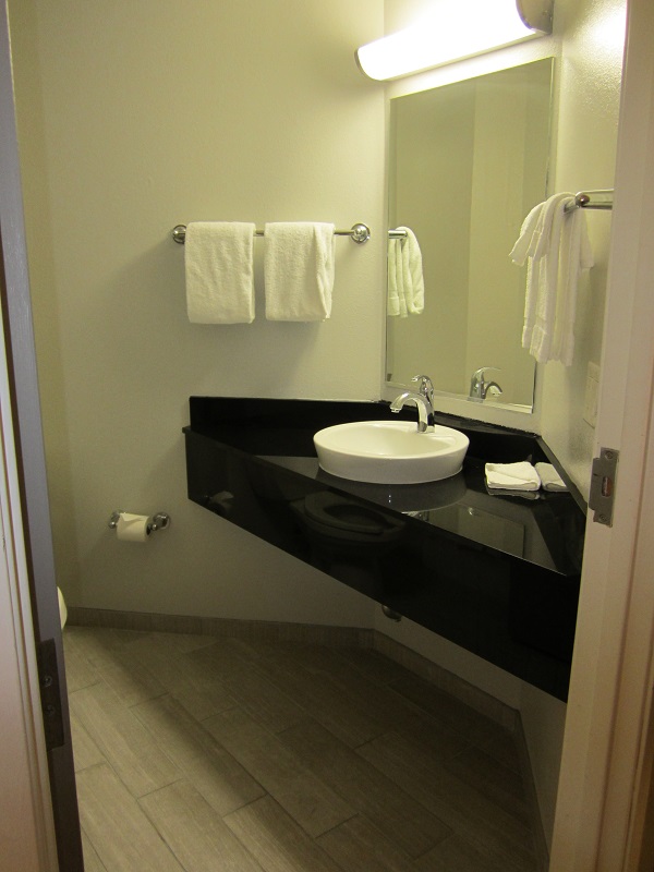 Studio Z Extended Stay Hotel & Lounge